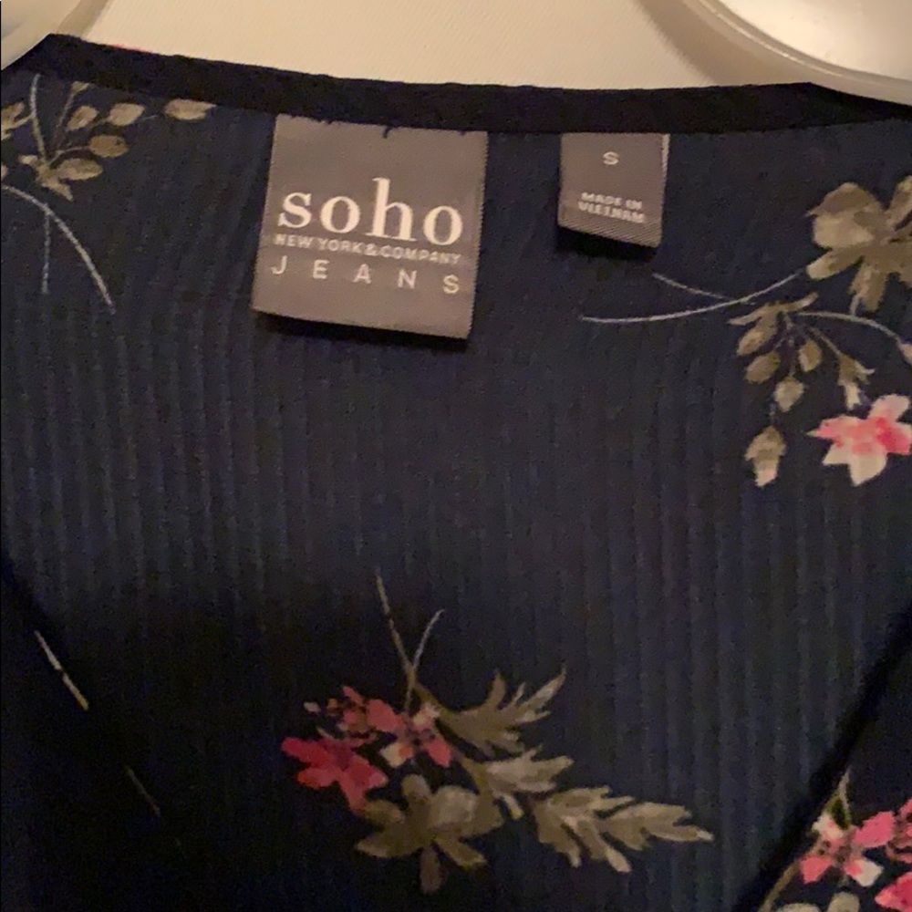 Shirt - Picture 2 of 3